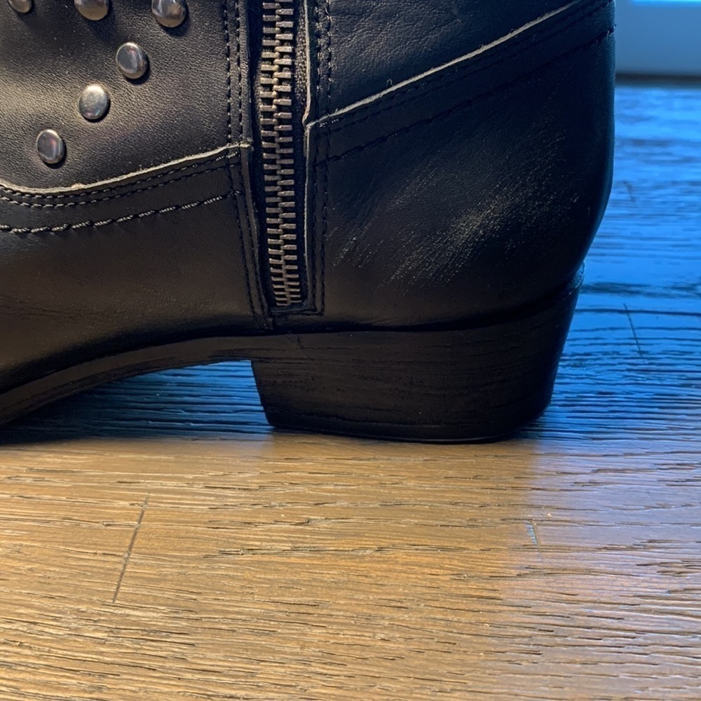 MIA Limited Edition Western Style Studded Black Rocker Cowgirl Boots - Picture 11 of 11